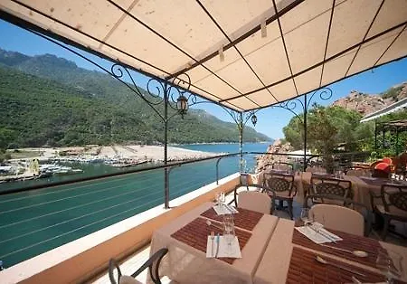 & Restaurant Le Belvedere 3*