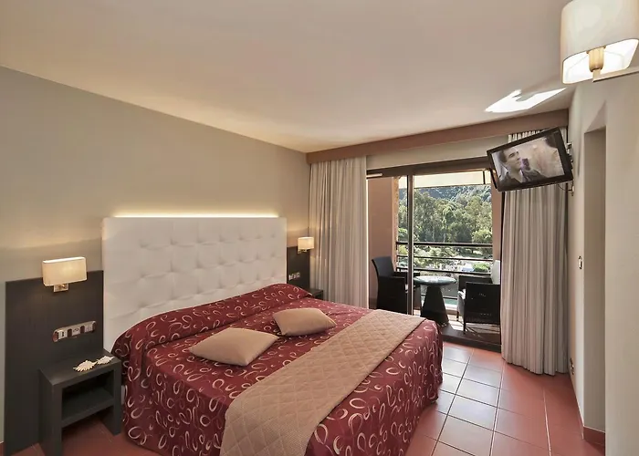 & Restaurant Le Belvedere Porto (Corsica)